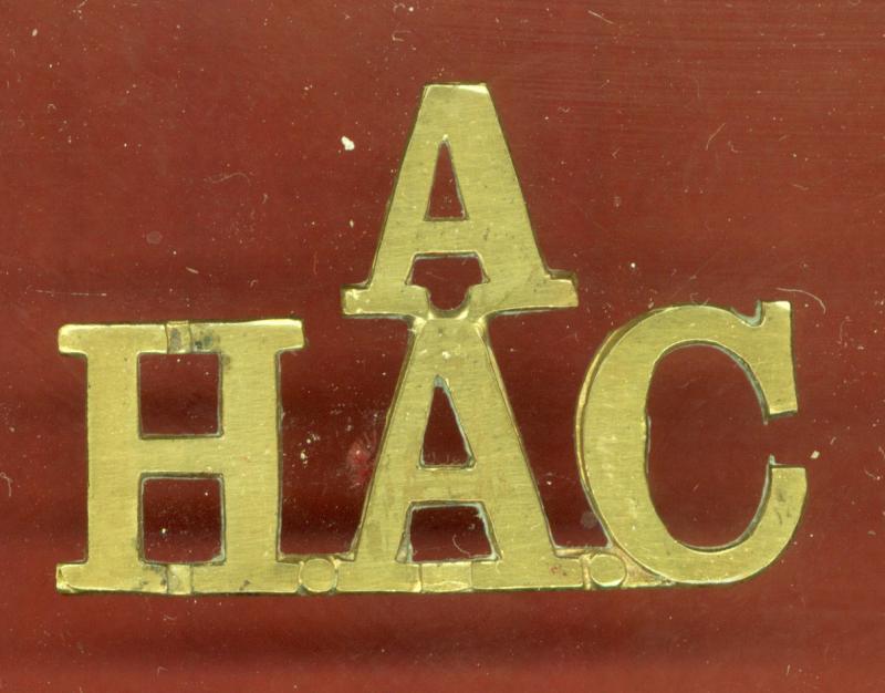 A / H.A.C. Honourable Artillery Company shoulder title