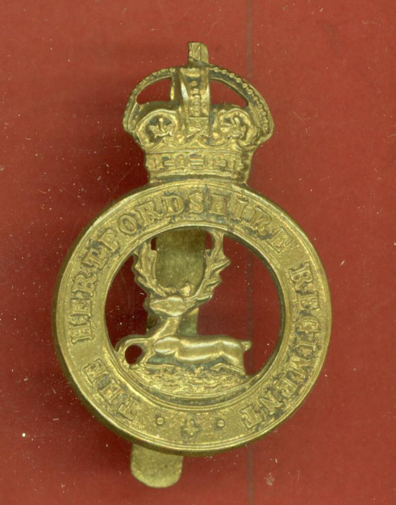 The Hertfordshire Regiment WW1 OR's cap badge