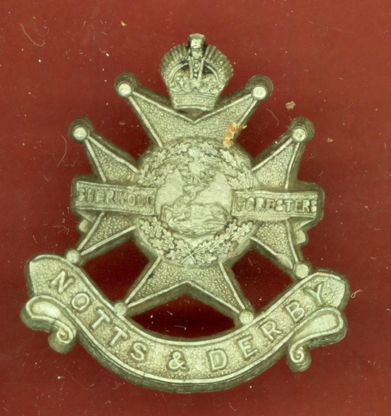 Sherwood Foresters (Notts & Derby) WW2 plastic economy cap badge