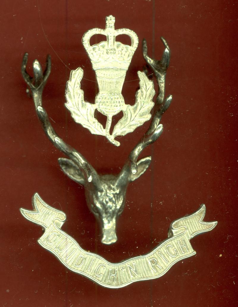 The Highlanders  Officer H/M silver glengarry badge