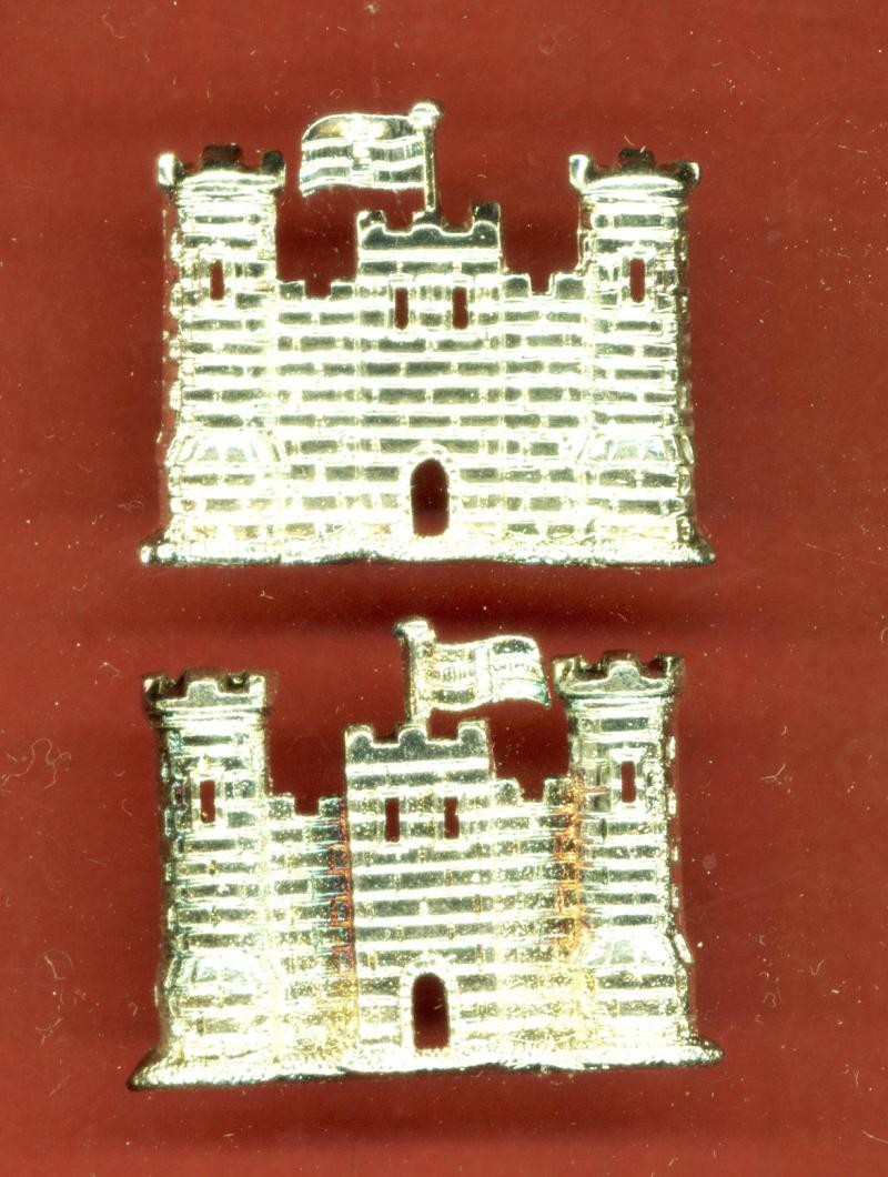 5th Royal Inniskilling Dragoon Guards Officer's collar badges