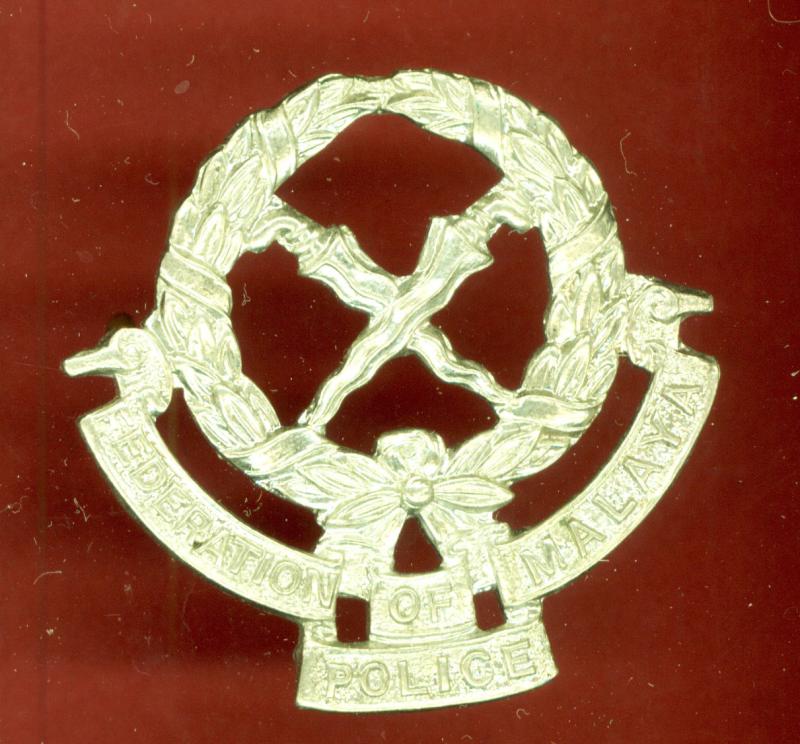 Malayian Federation of Malaya Police cap badge