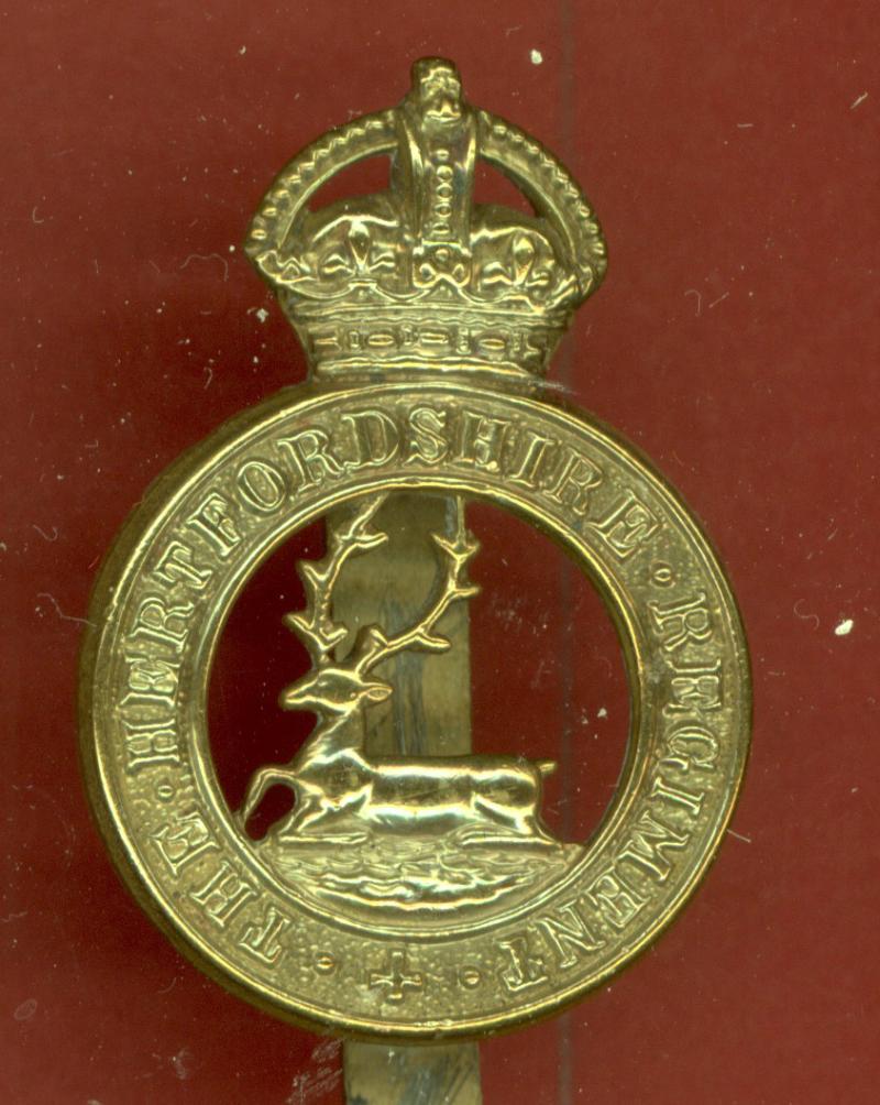 The Hertfordshire Regiment WW1 OR's cap badge