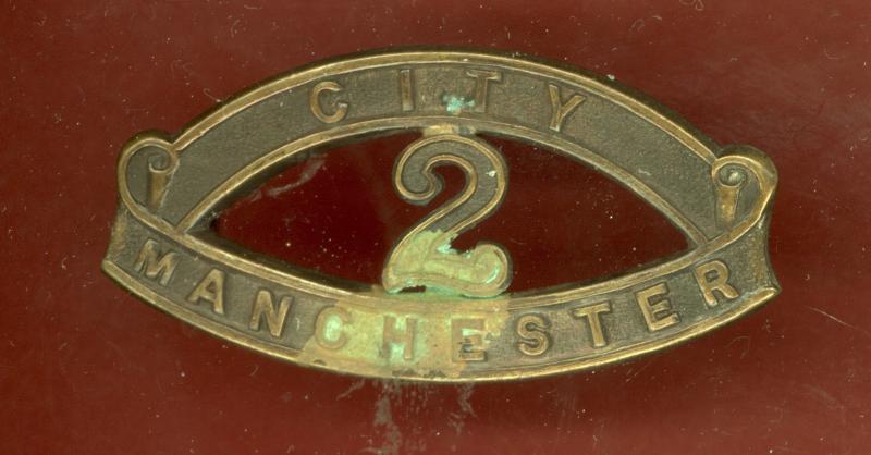 CITY / 2 / MANCHESTER Manchester Pals Bns. WW1 shoulder title