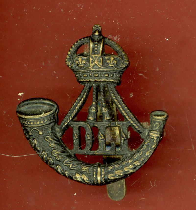 6th Battn. Durham Light Infantry WW1 cap badge