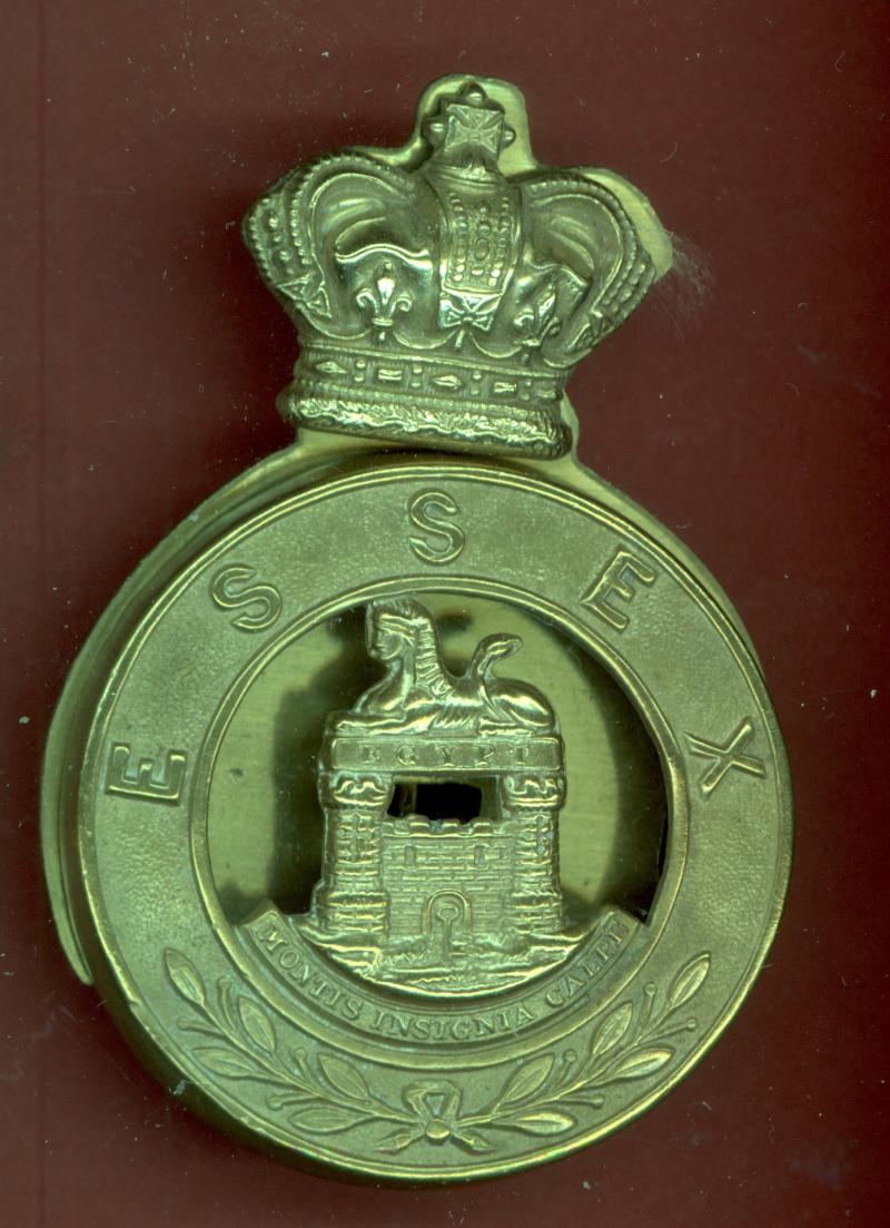 The Essex Regiment Victorian helmet plate centre glengarry badge