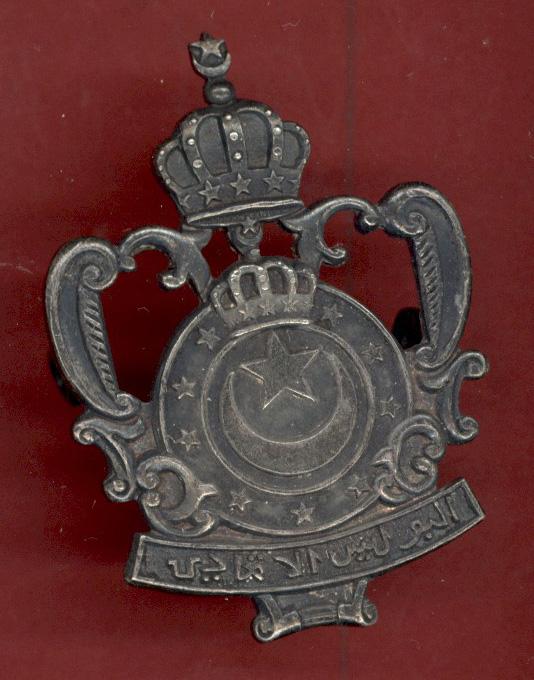 Libyan Army Officer's H/M silver cap badge