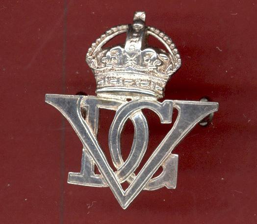 5th Royal Inniskilling Dragoon Guards  Officer cap badge