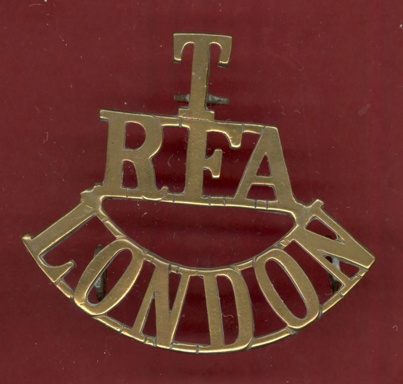 T / RFA / LONDON WW1 shoulder title