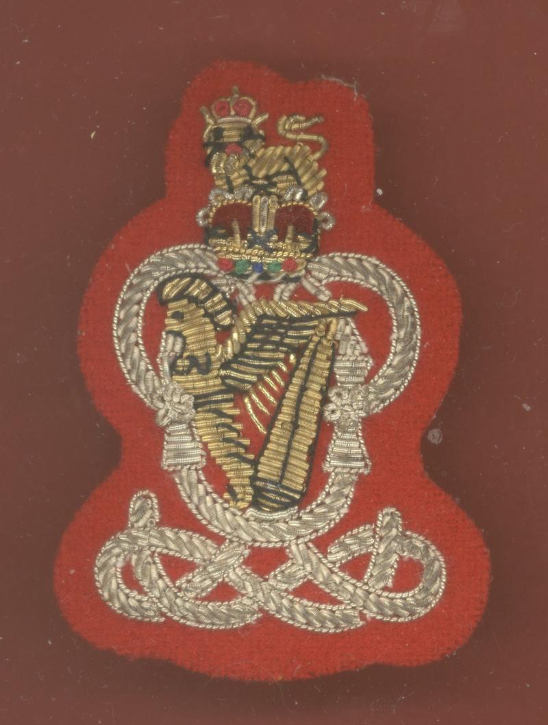 Queen's Royal Hussars Officer's bullion beret badge