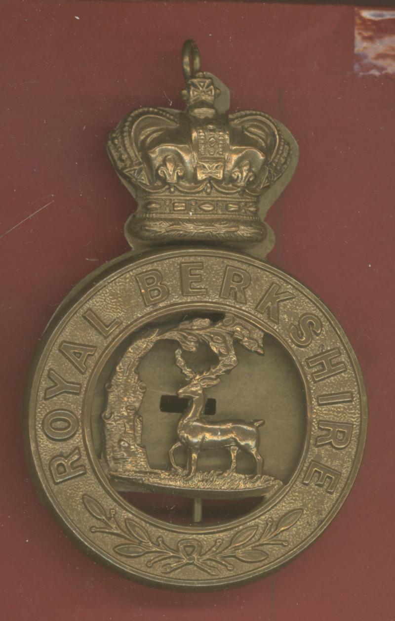 The Royal Berkshire Regiment Victorian glengarry badge