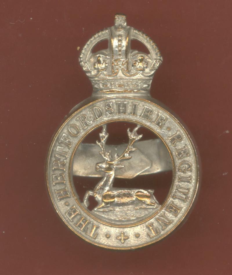The Hertfordshire Regiment WW1 Officer's dress cap badge