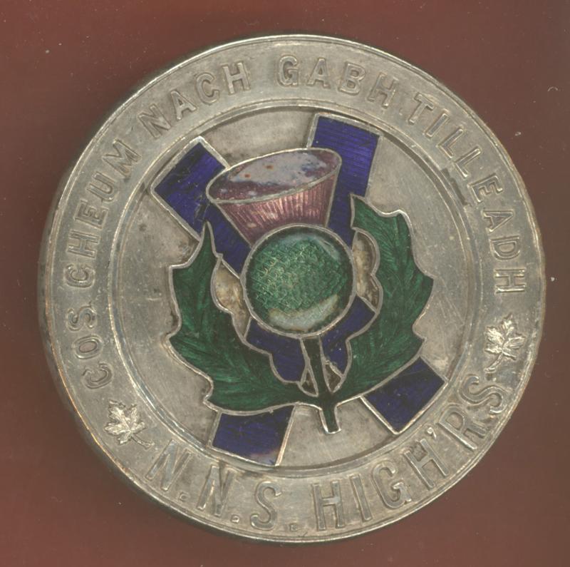 Canadian North Nova Scotia Highlanders WW2 Officers glengarry badge