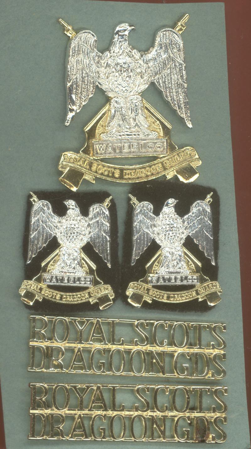 Royal Scots Dragoon Guards staybright badge set