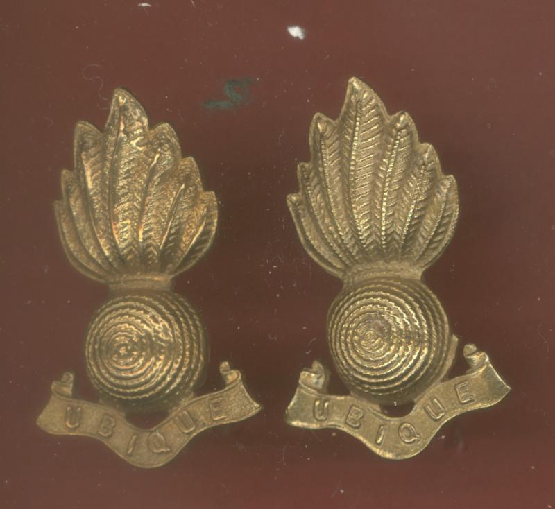 Royal Artillery OR's collar badges