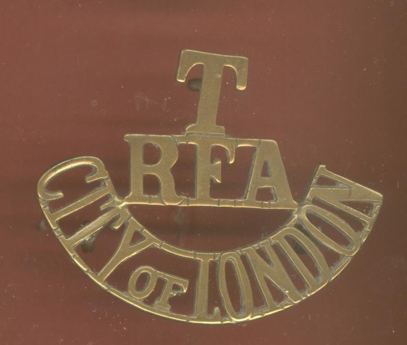 T / RFA / CITY of LONDON WW1 shoulder title