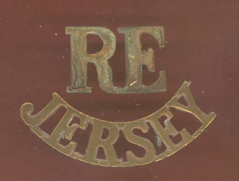 RE / JERSEY Royal Militia Island of Jersey Engineers shoulder title