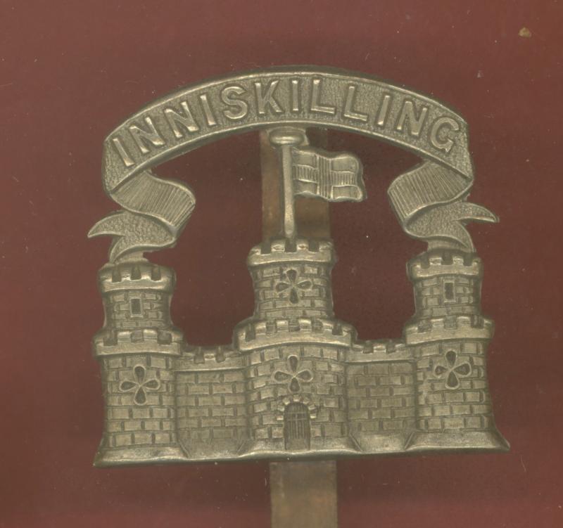 Irish Royal Inniskilling Fusiliers OR's castle pattern cap badge