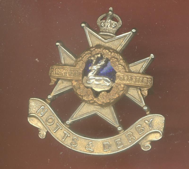 Sherwood Foresters Derbyshire Regiment. Officer's cap badge