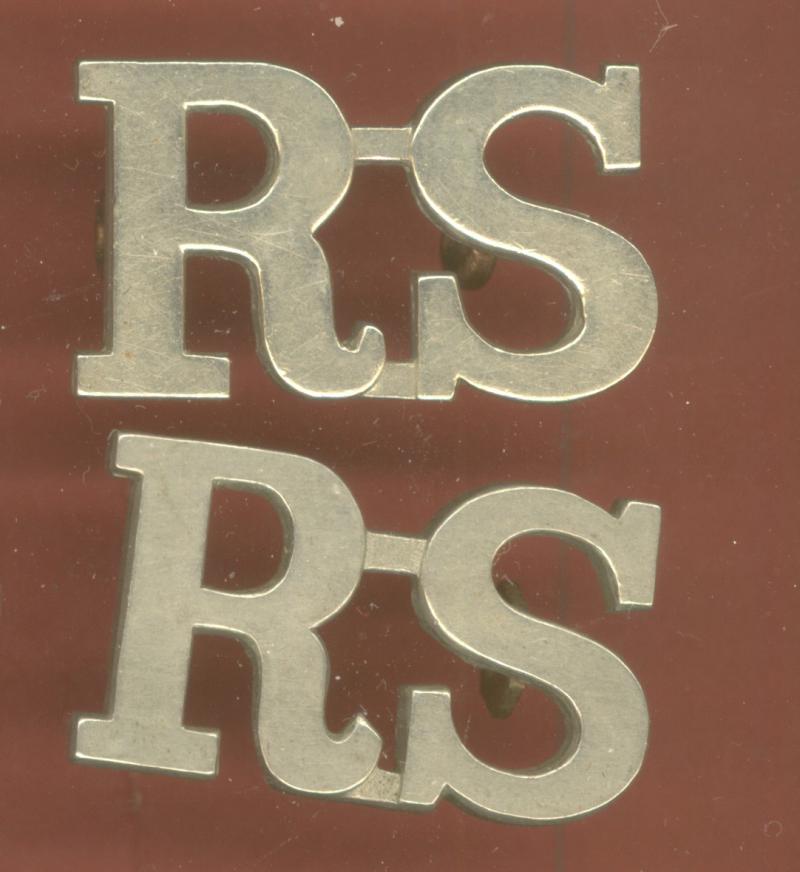 R-S Royal Scots shoulder titles