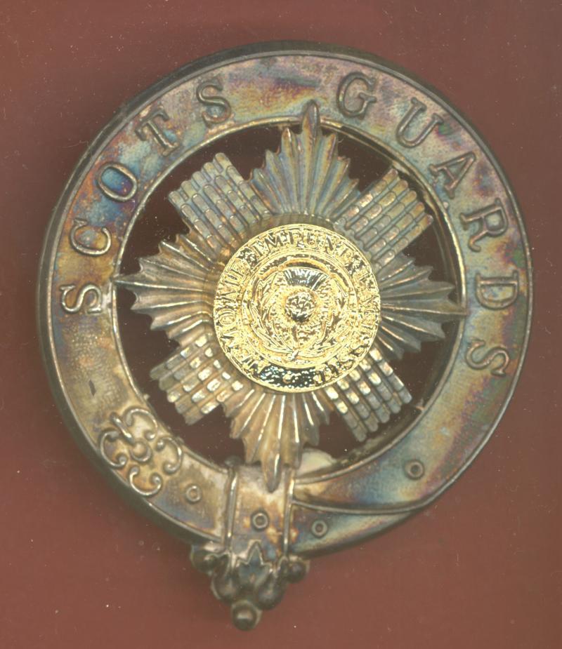 The Scots Guards Sergeant Pipers Glengarry badge