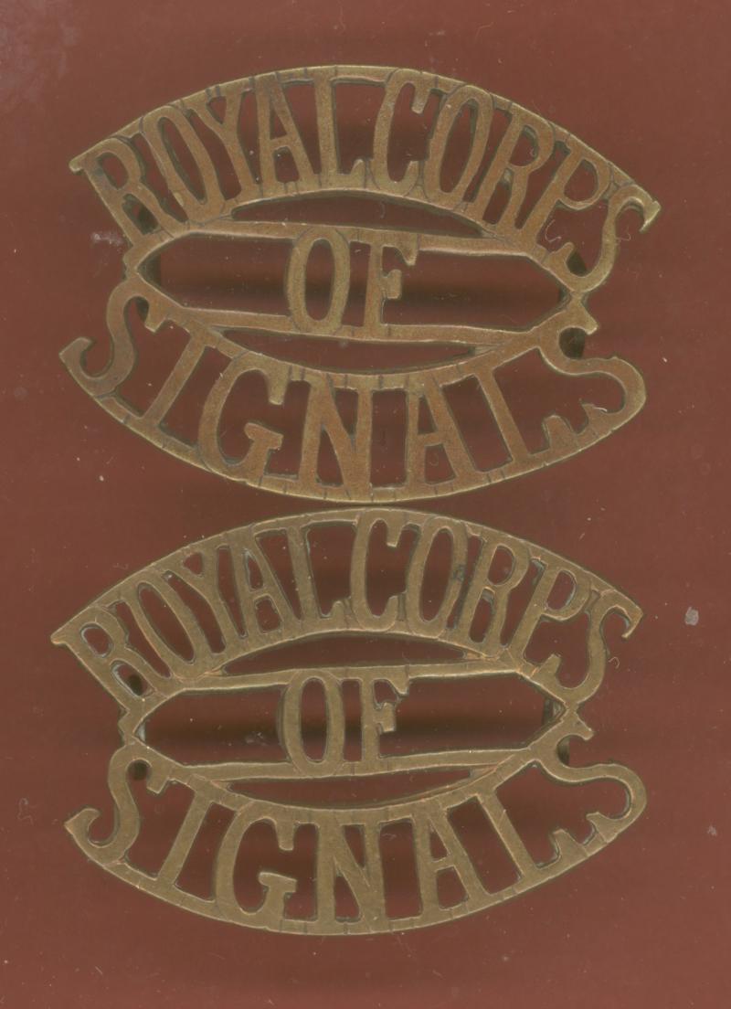 ROYAL CORPS OF SIGNALS shoulder titles