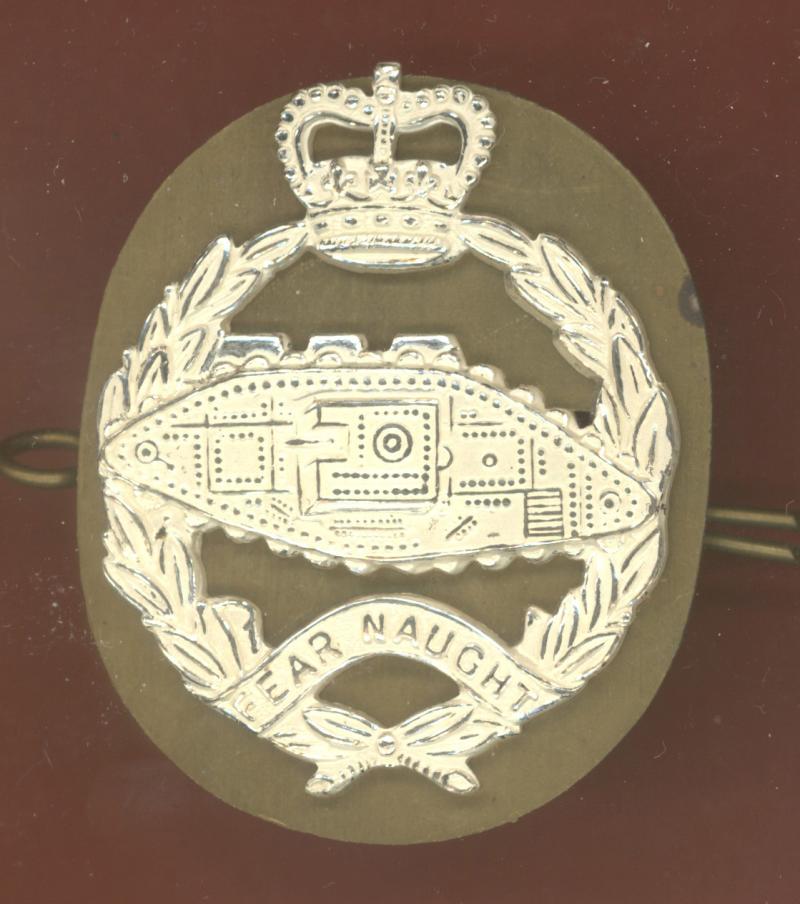 Royal Tank Regiment EIIR Officer's beret badge