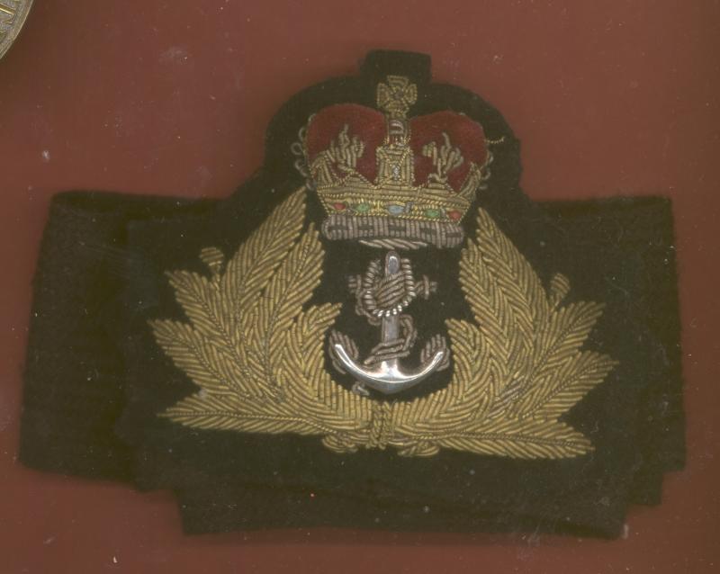 Royal Navy Officer's cap badge & band