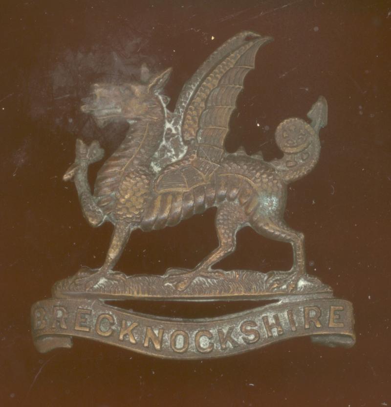 The Brecknockshire Bn. South Wales Borderers WW1 Officer's cap badge