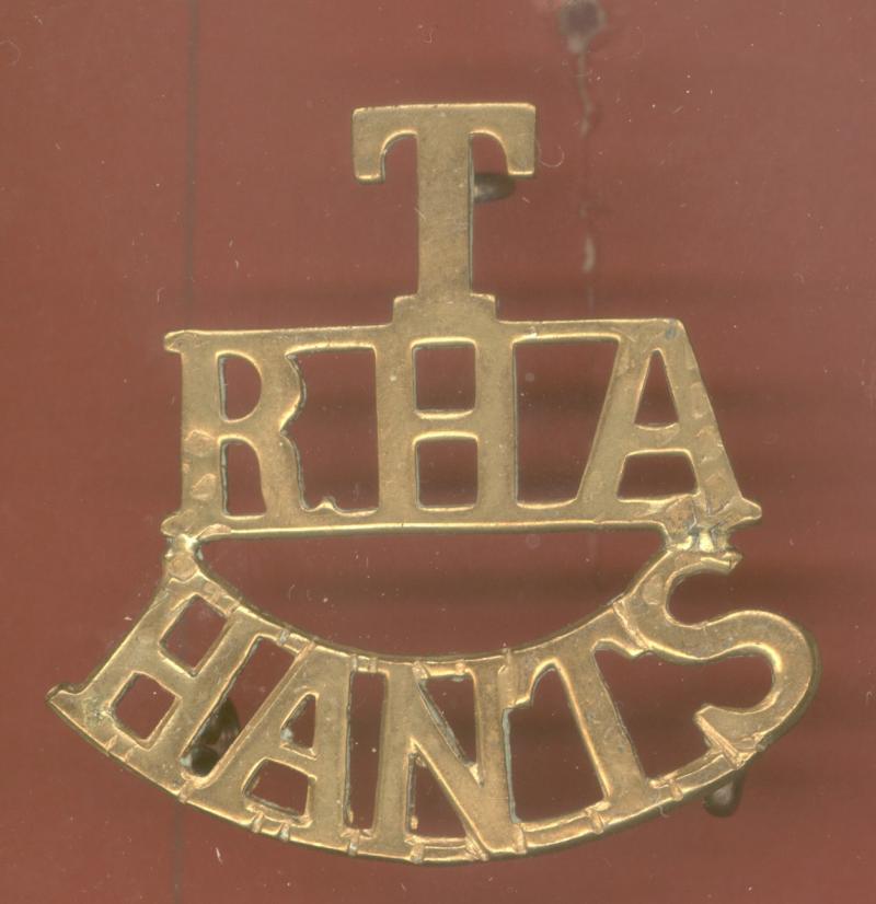 T / RHA / HANTS WW1 shoulder title