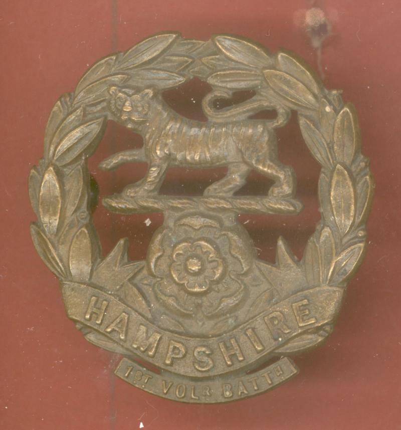 1st (Winchester) VB Hampshire Regiment OR's cap badge.