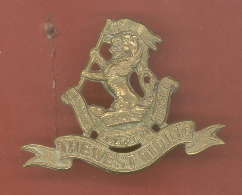 Duke of Wellington's (West Riding) Regiment WW1 economy cap badge