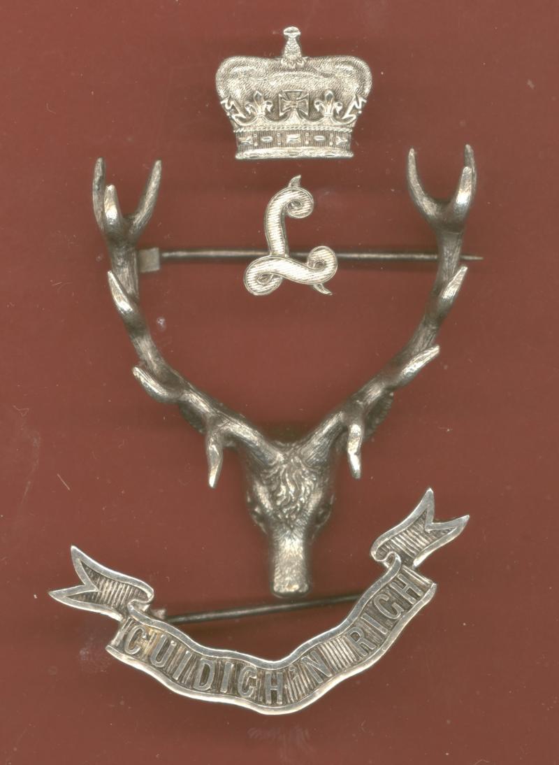 Scottish Seaforth Highlanders Officer's feather bonnet badge
