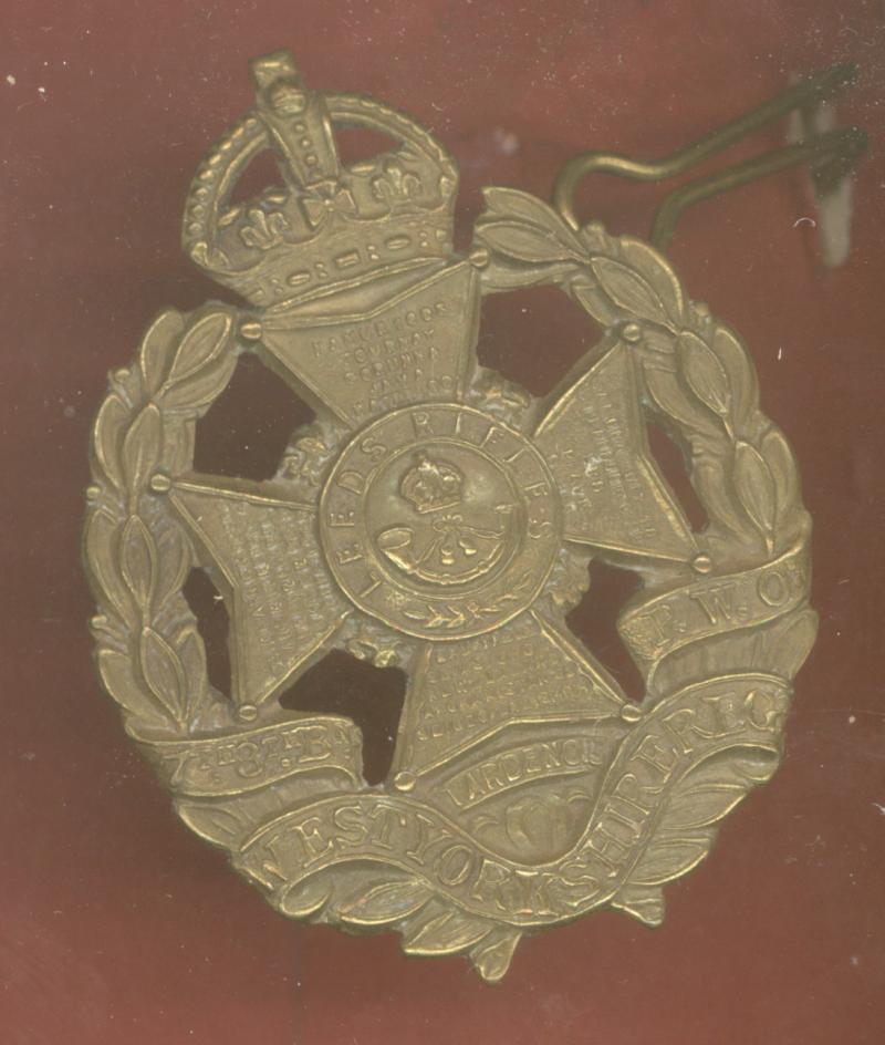 7th/8th Bn. P.W.O. West Yorkshire Regt (Leeds Rifles) OR's cap badge
