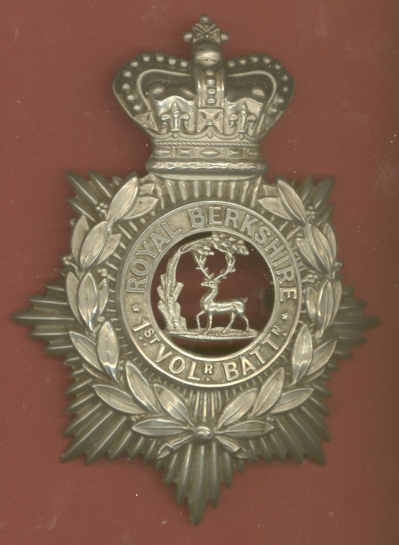 1st (Reading) VB Royal Berkshire Regiment Victorian  helmet plate