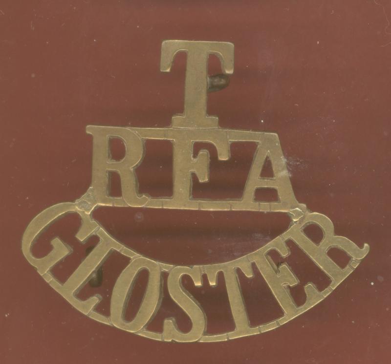 T / RFA / GLOSTER WW1 shoulder title