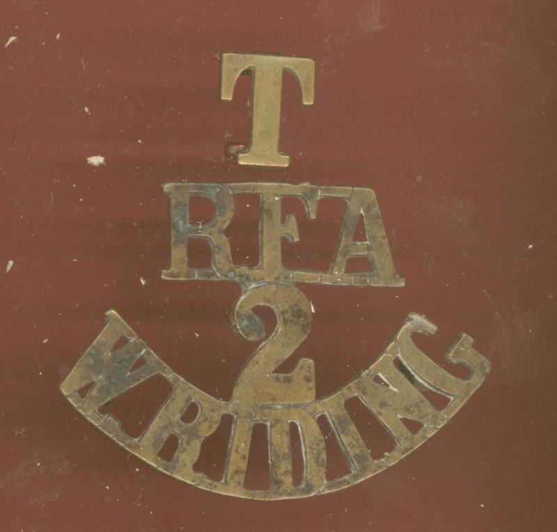 T / RFA / 2 / W.RIDING WW1 shoulder title