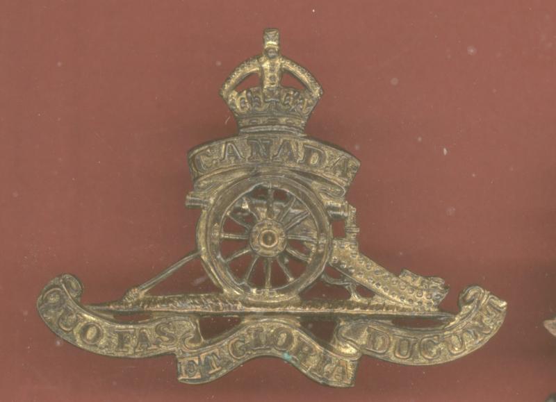 Canadian Field Artillery beret badge
