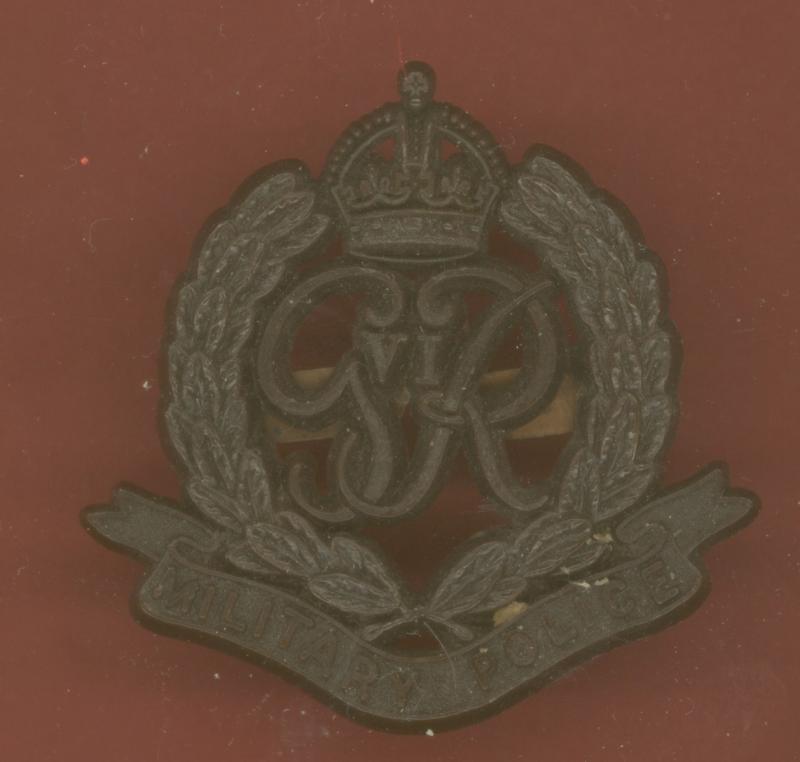 Military Police WW2 plastic economy cap badge