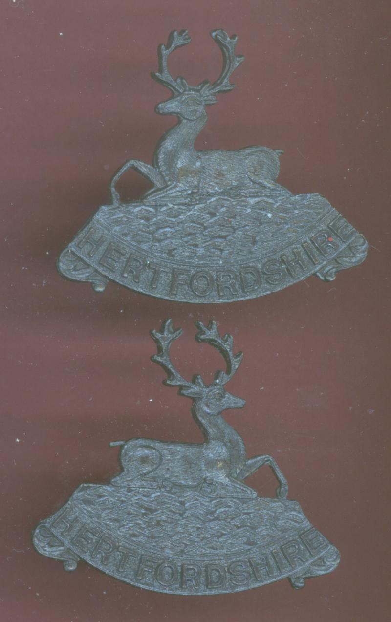Hertfordshire Regiment Officer's OSD collar badges