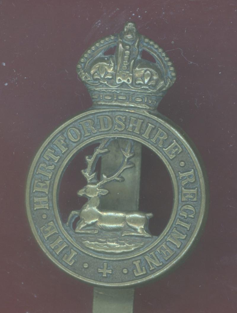 The Hertfordshire Regiment WW1 OR's cap badge