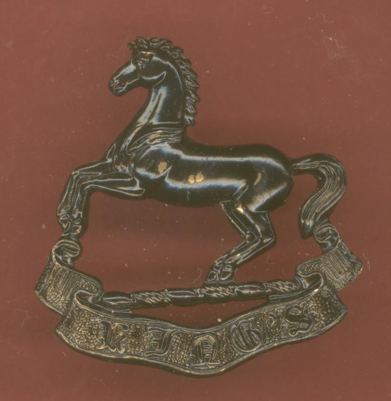 5th Bn. The King's Liverpool Regiment. Officer's collar badge