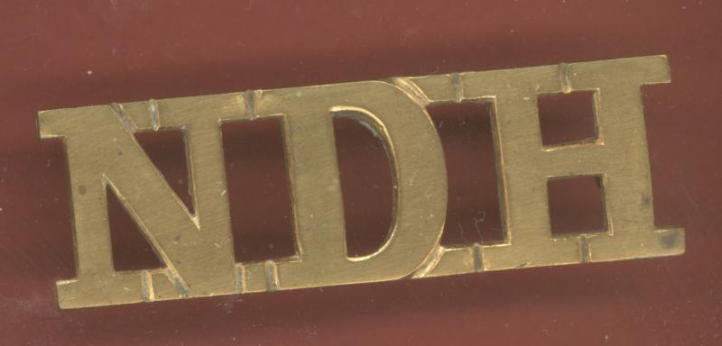 N D H North Devon Hussars WW1 shoulder title