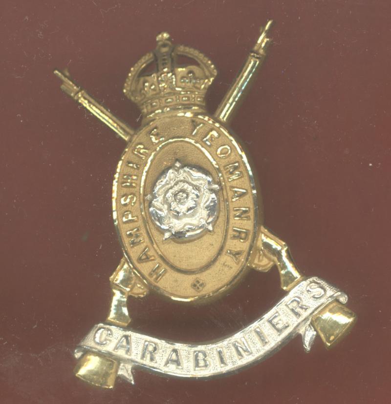 Hampshire Yeomanry Carabiniers WW1 Officer's cap badge