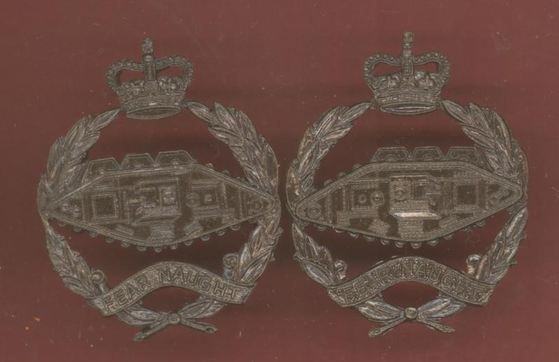 Royal Tank Regiment EIIR Officer's OSD collar badges