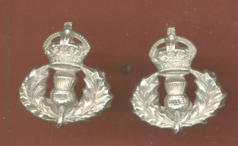 Queen's Own Cameron Highlanders  OR's collar badges