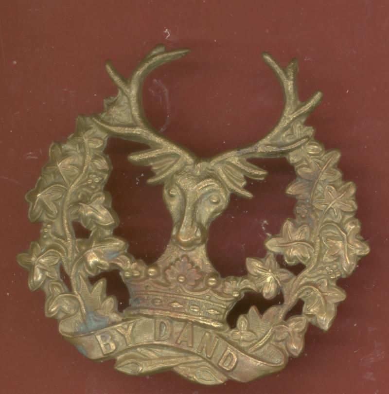 Scottish WW1 Gordon Highlanders economy issue glengarry badge