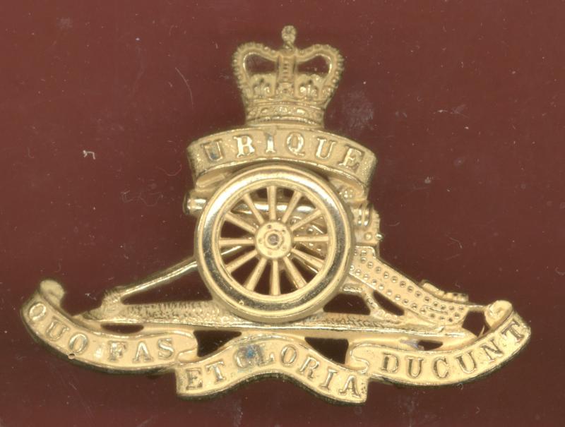The Royal Artillery Officer's EIIR cap badge