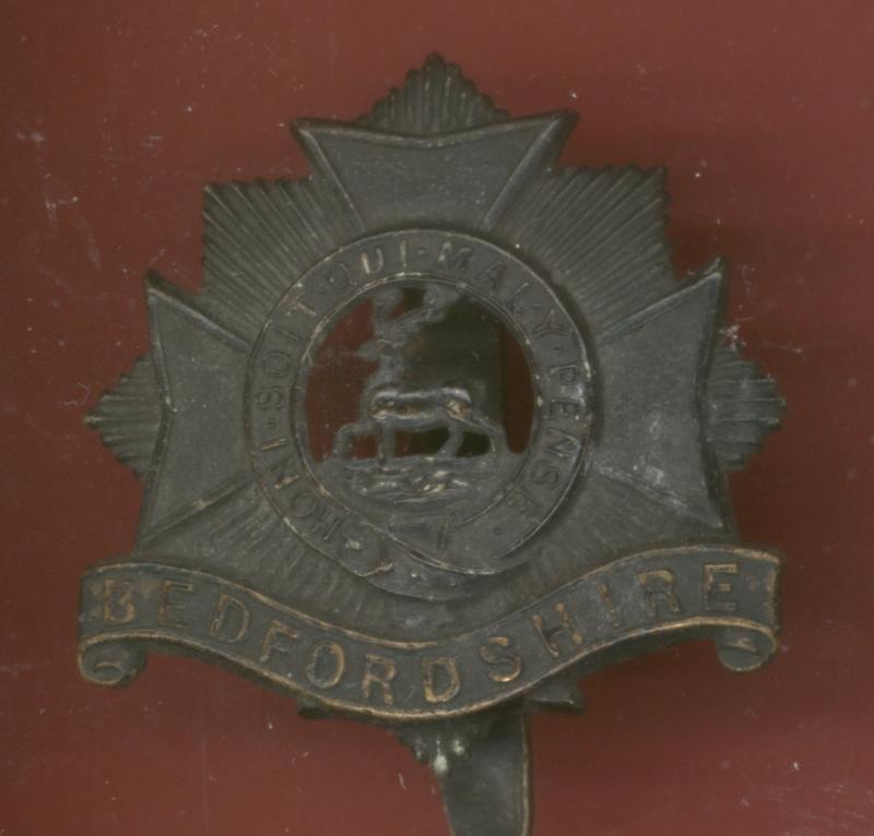 The Bedford Regiment. WW1 Territorial Battn.  cap badge