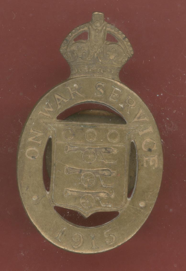 On War Service 1915 munition workers lapel badge